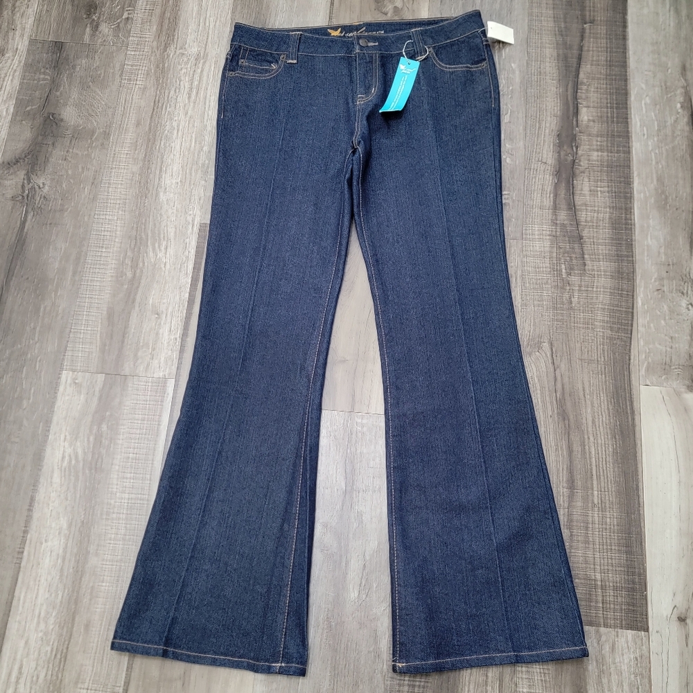 Wet Seal Y2K Jetsetter Flare Wide Leg Jeans